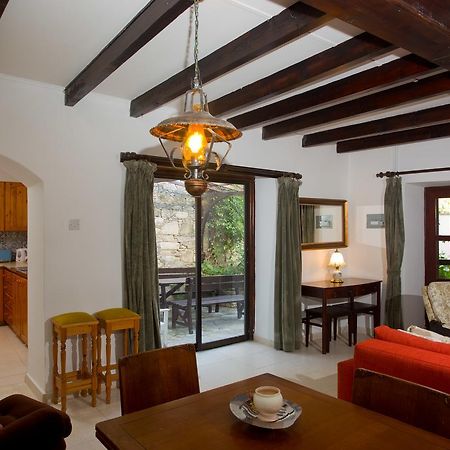 DhorosThe Old Olive Mill House By Trulycyprus别墅 外观 照片